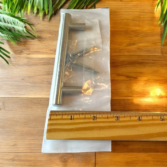 Franklin Brass | Liberty 10-Pack Steel Bar Pulls – 96mm (3-3/4”) Stainless Steel - Picture 7 of 11